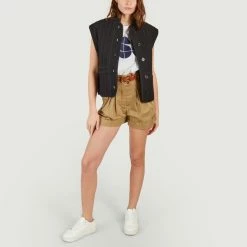 Soeur Veste Tomari -manger de la poussière 145338 soeur vestetomari 04 0800 0800