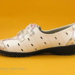 Suave LONDON 8017PT Spring White - Chaussure à Scratches Blanche Et Fleurie 11 Suave LONDON 8017PT Spring White - Chaussure à Scratches Blanche Et Fleurie -manger de la poussière cd24607c73b9e66c561f35ea11d5d5ef img 4235.jpg 176655